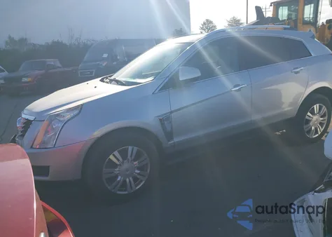 2013 Cadillac Srx Luxury Collection z USA, uszkodzony, nr VIN 3GYFNCE36DS576412